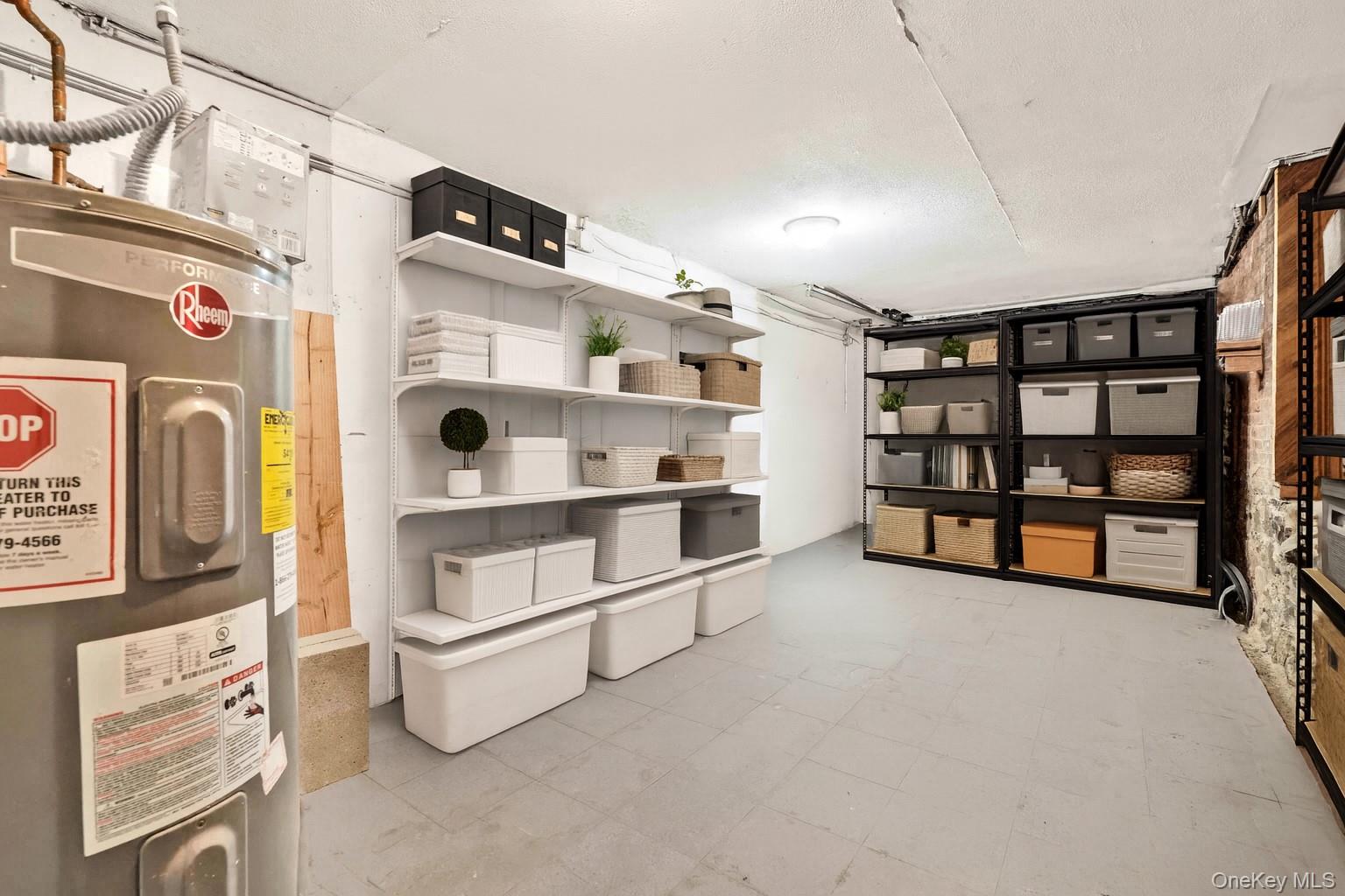 48-12 37 Street, Long Island City, NY 11101