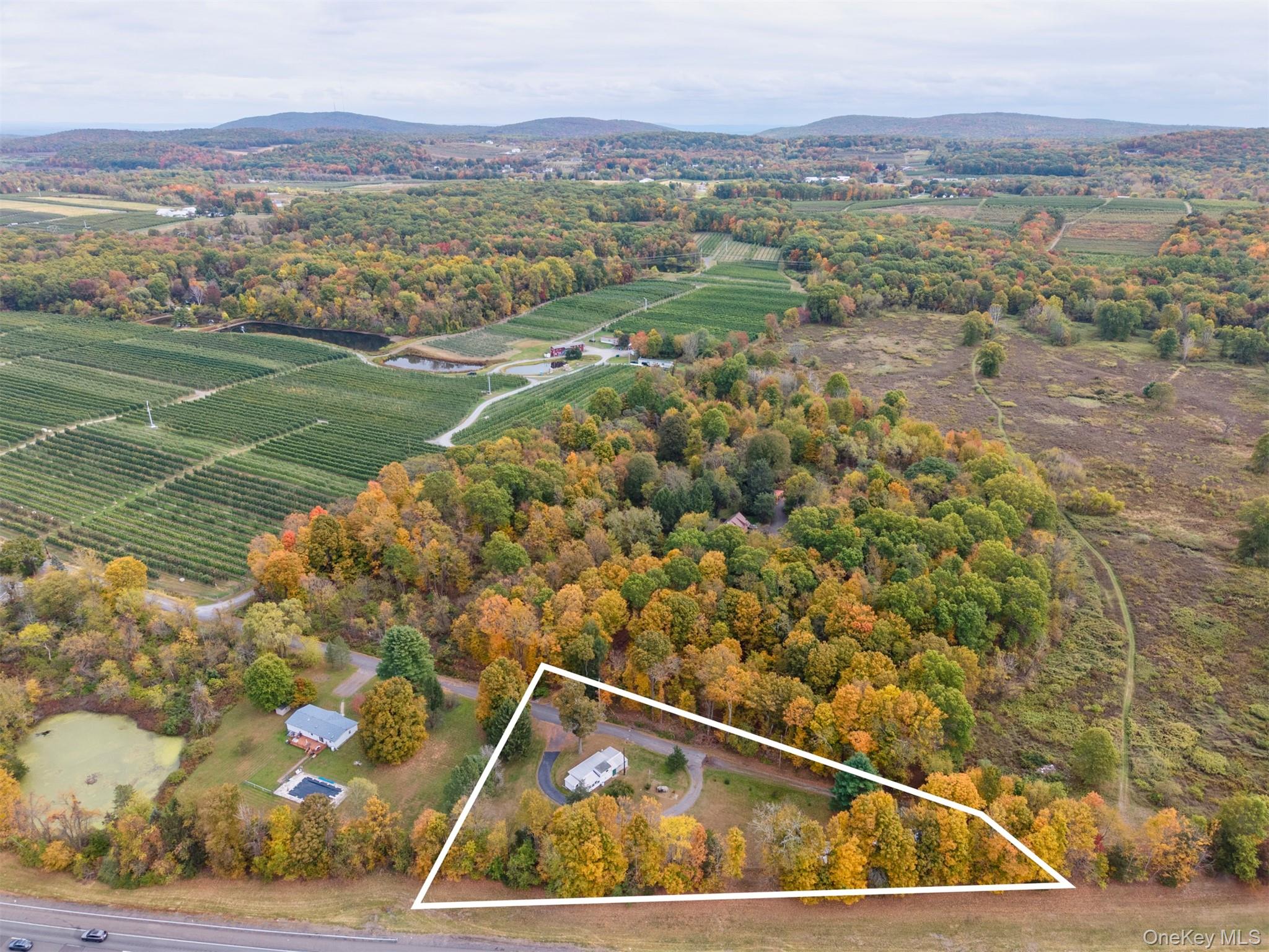 11 Miller Lane, New Paltz, NY 12561