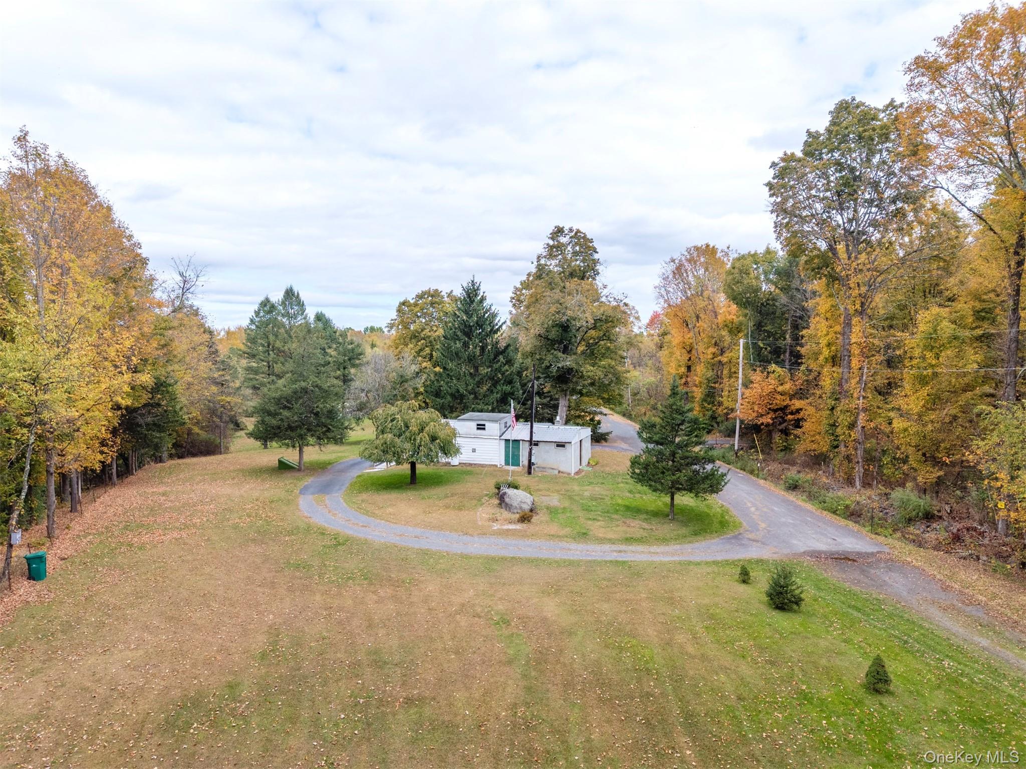 11 Miller Lane, New Paltz, NY 12561