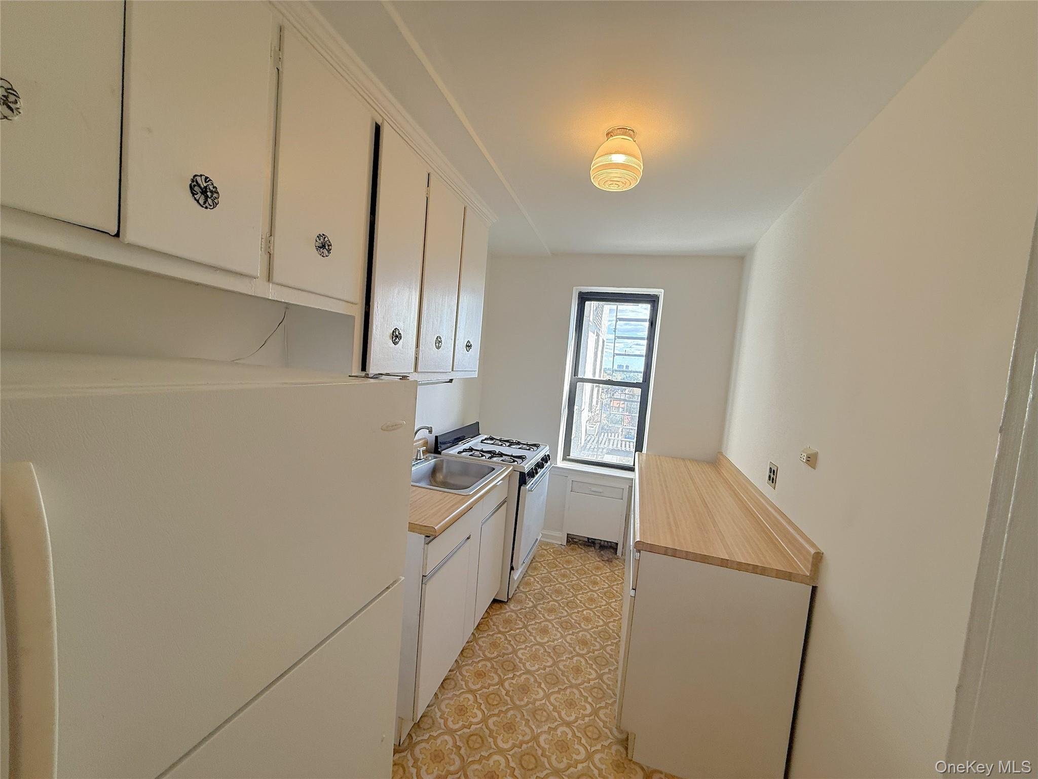 170-06 Crocheron Avenue # 5B, Flushing, NY 11358