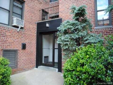 170-06 Crocheron Avenue # 5B, Flushing, NY 11358