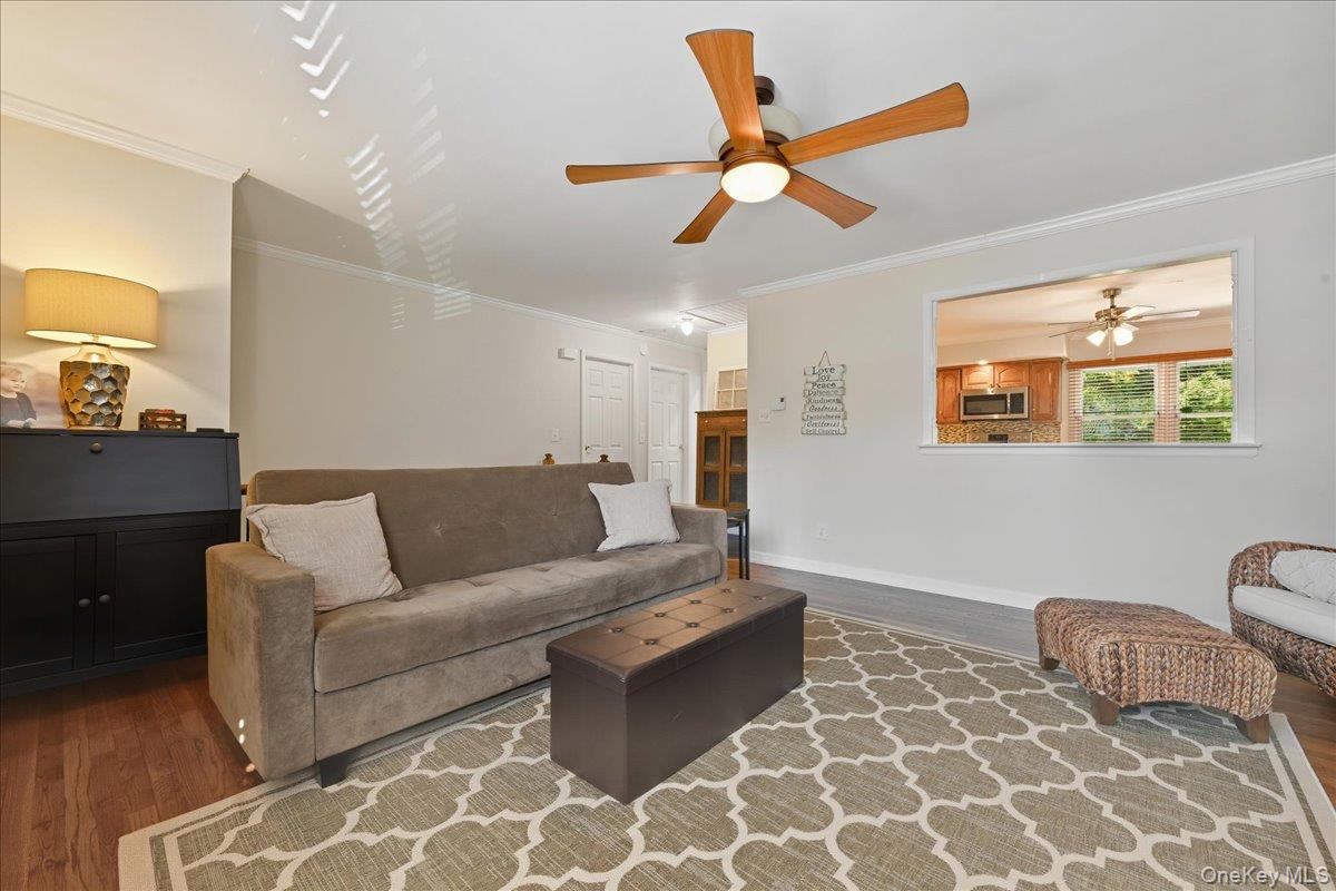 2066 Lakeview Road # B, Bellmore, NY 11710