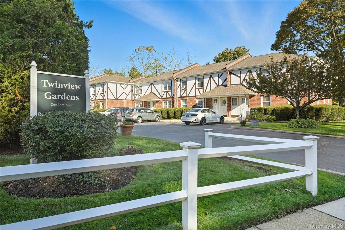 2066 Lakeview Road # B, Bellmore, NY 11710