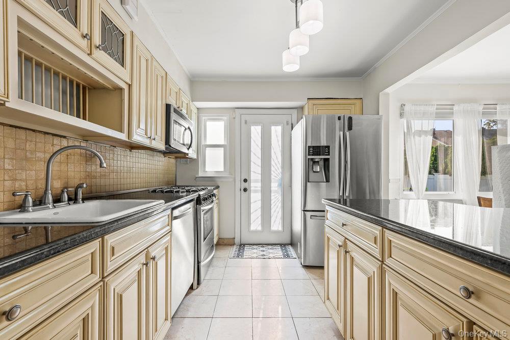 151-26 20th Avenue, Whitestone, NY 11357