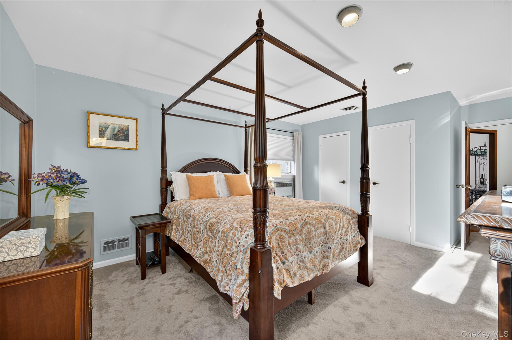 36 Fishermans Drive, Port Washington, NY 11050