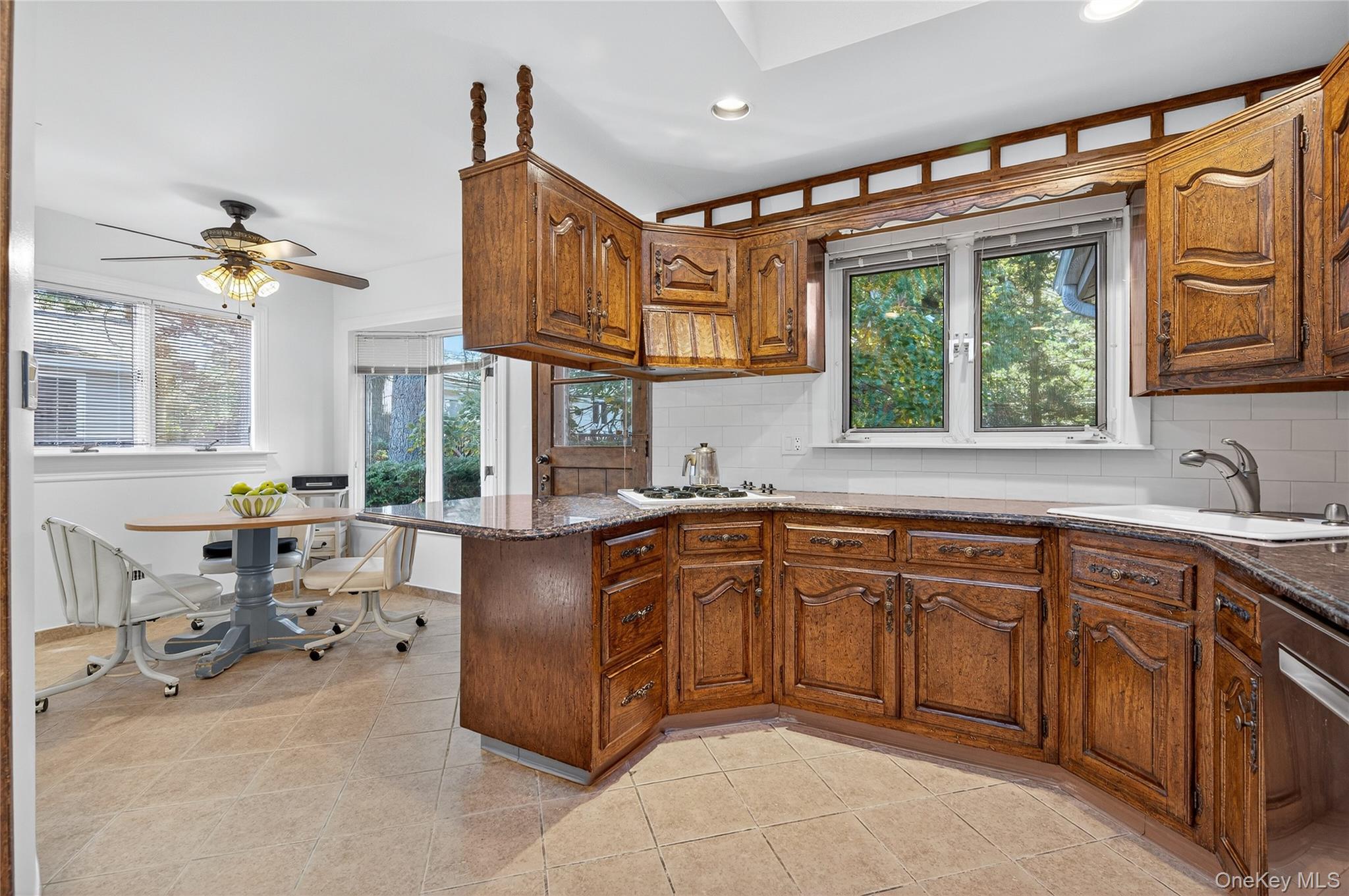 36 Fishermans Drive, Port Washington, NY 11050