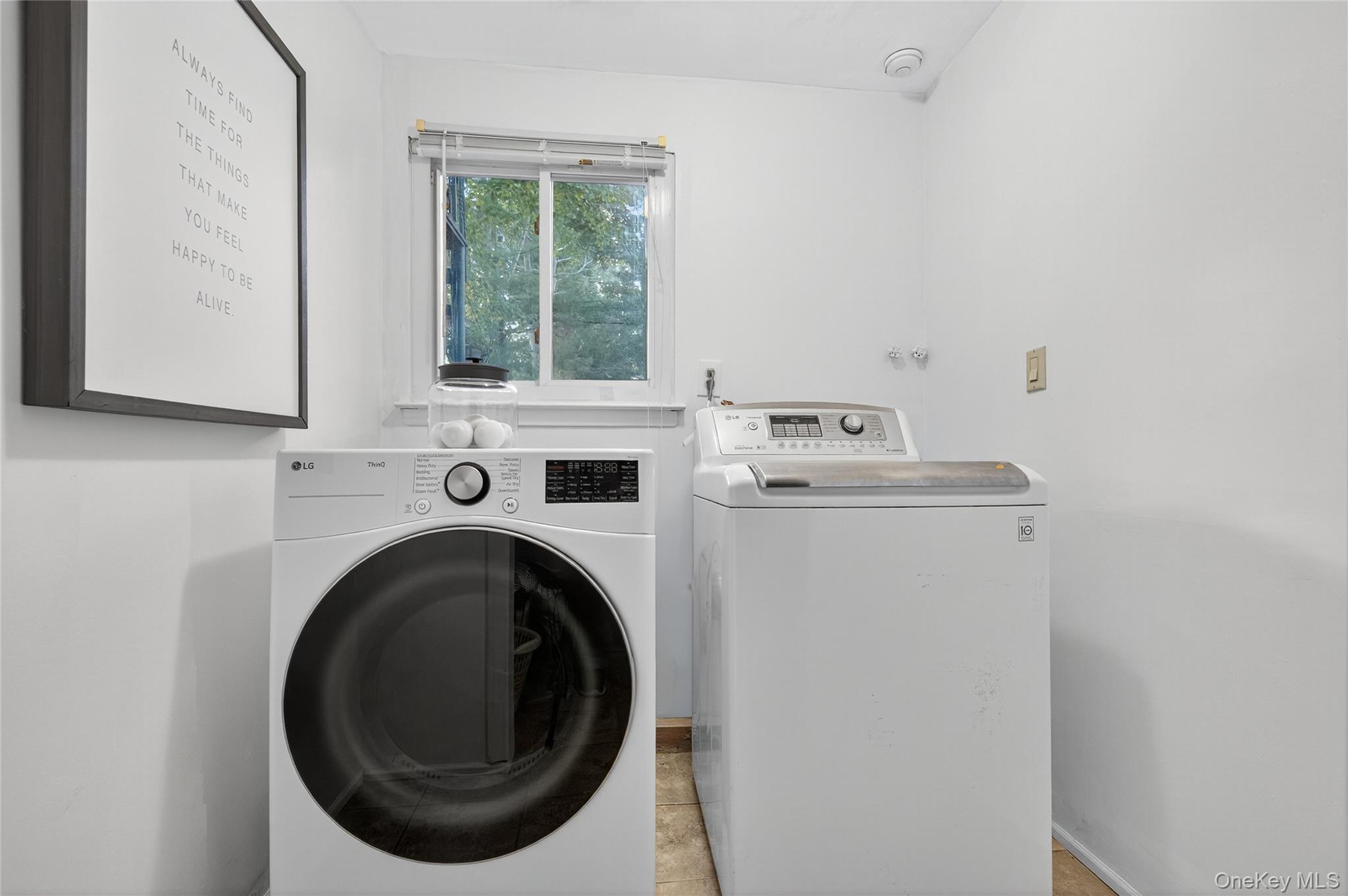 36 Fishermans Drive, Port Washington, NY 11050