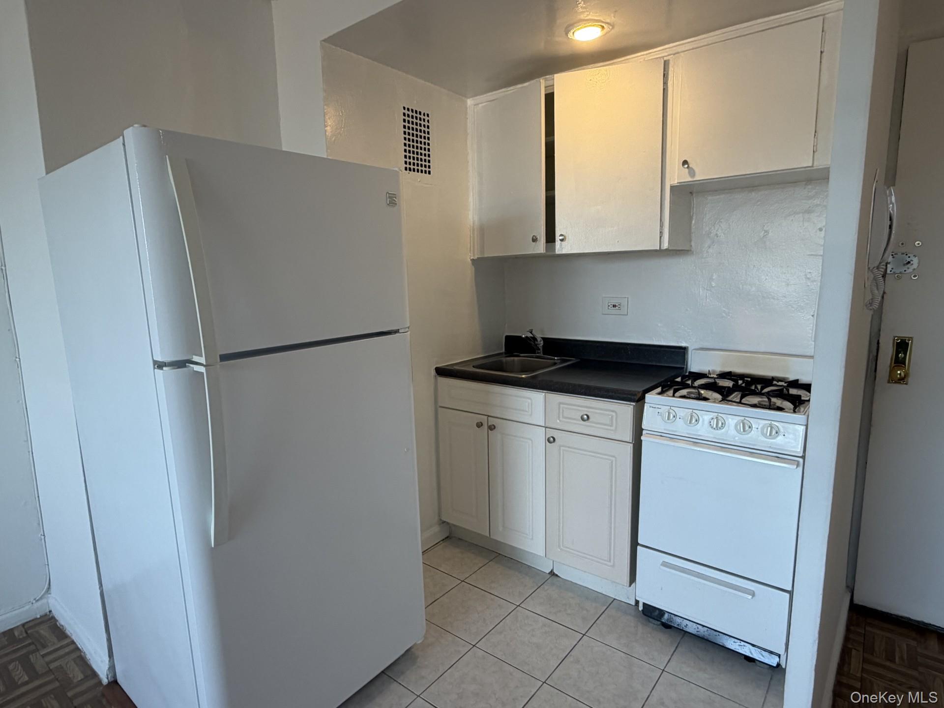 Kew Gardens, NY 11415