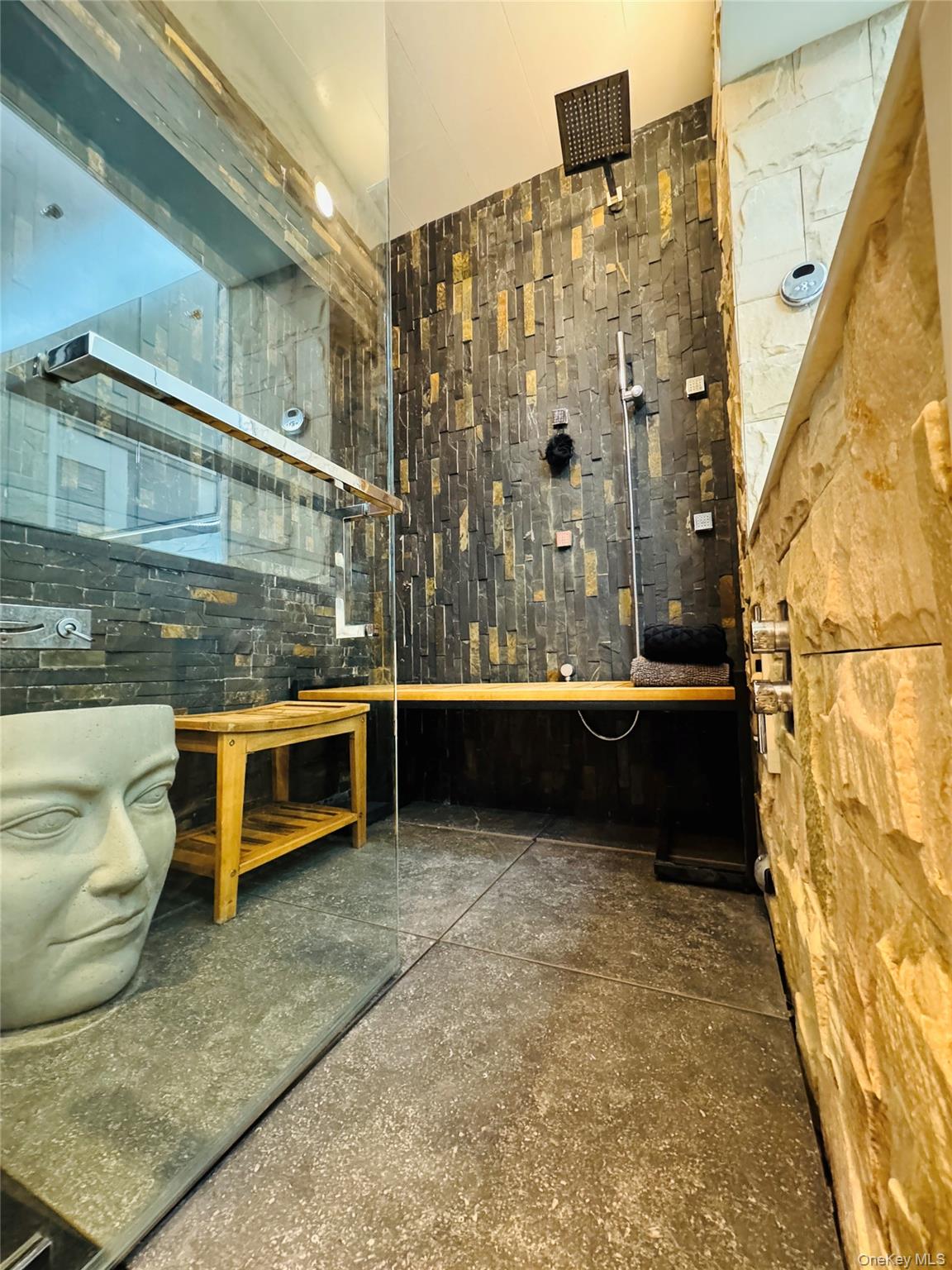 119-49 Union Turnpike # 10A, Forest Hills, NY 11375