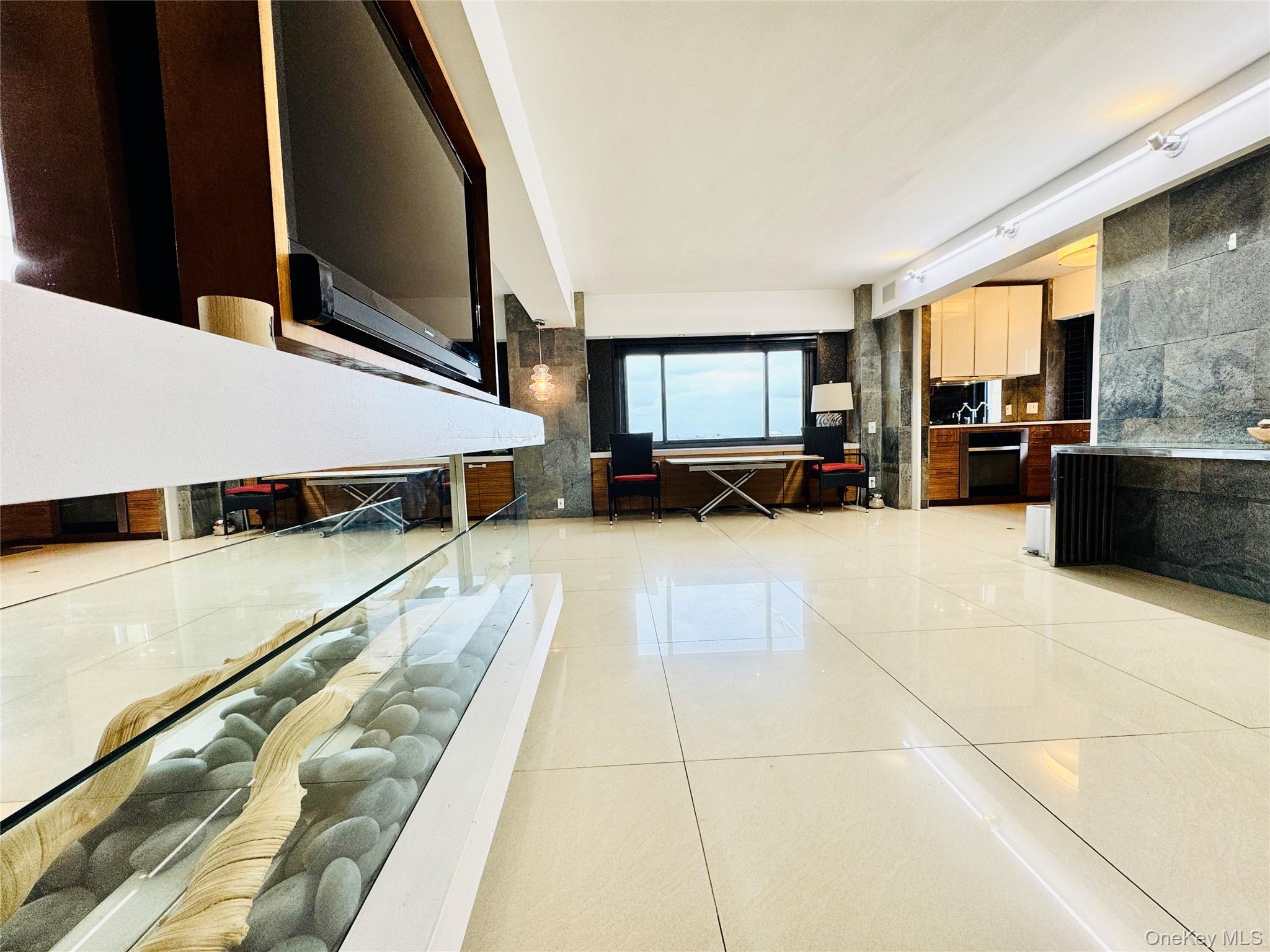 119-49 Union Turnpike # 10A, Forest Hills, NY 11375