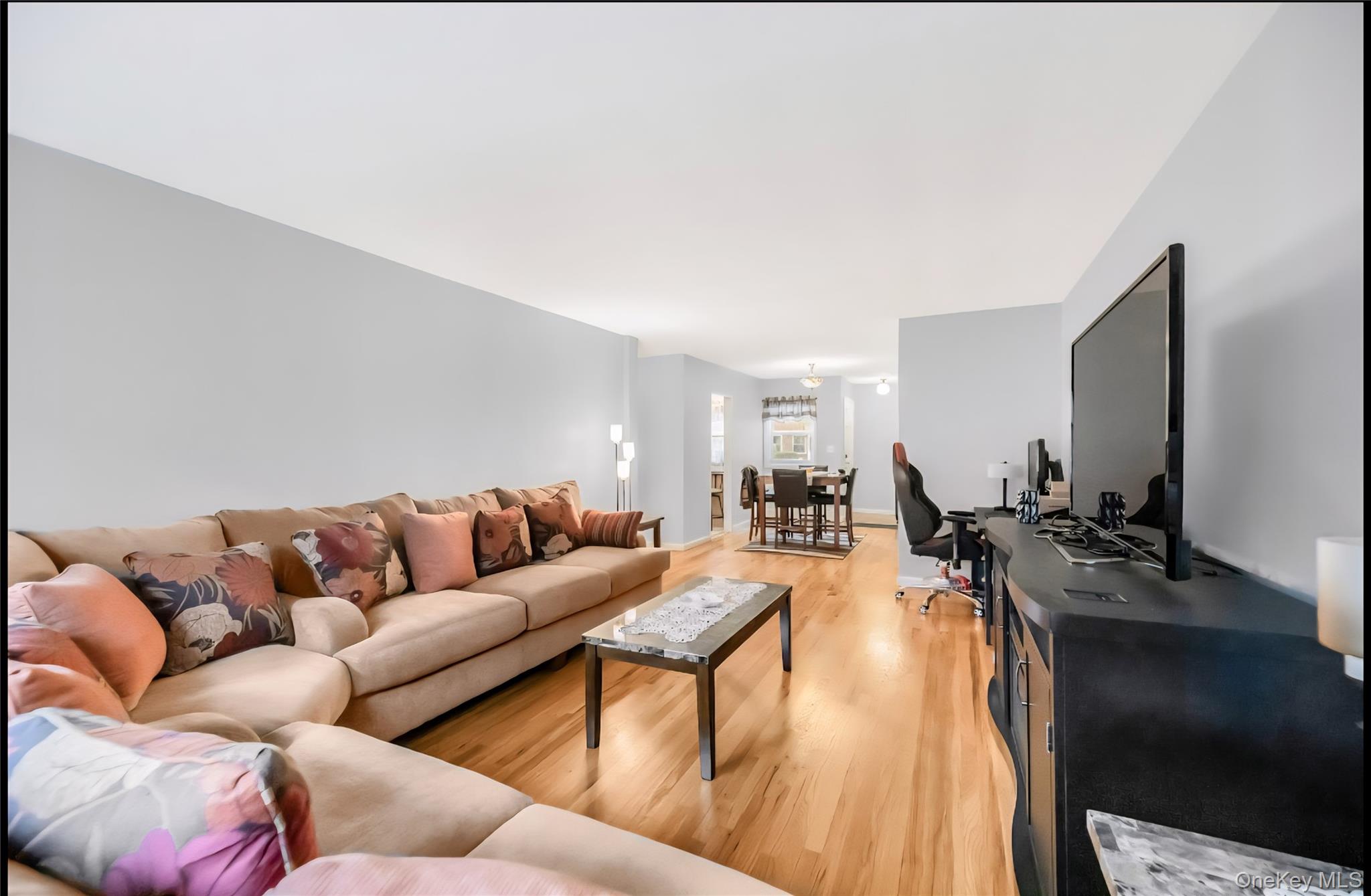 14 Fieldstone Drive # 340, Hartsdale, NY 10530