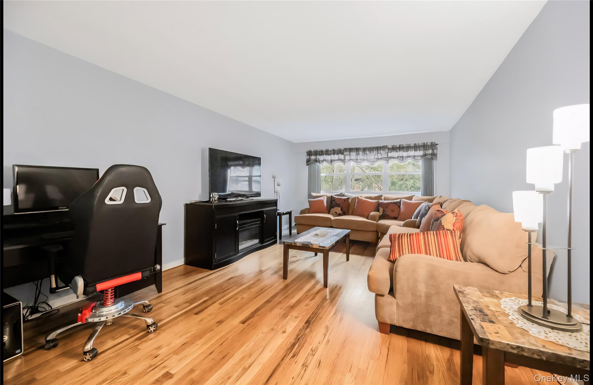 14 Fieldstone Drive # 340, Hartsdale, NY 10530