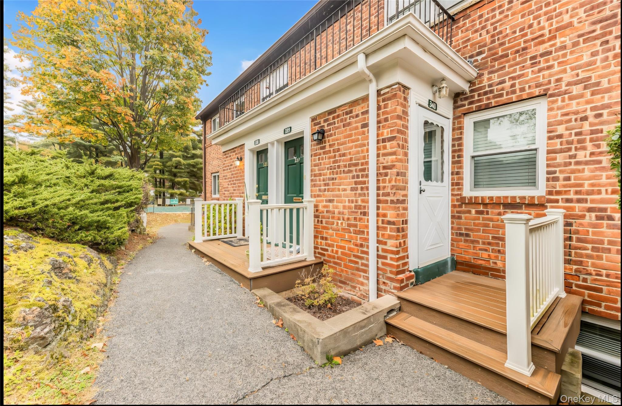 14 Fieldstone Drive # 340, Hartsdale, NY 10530