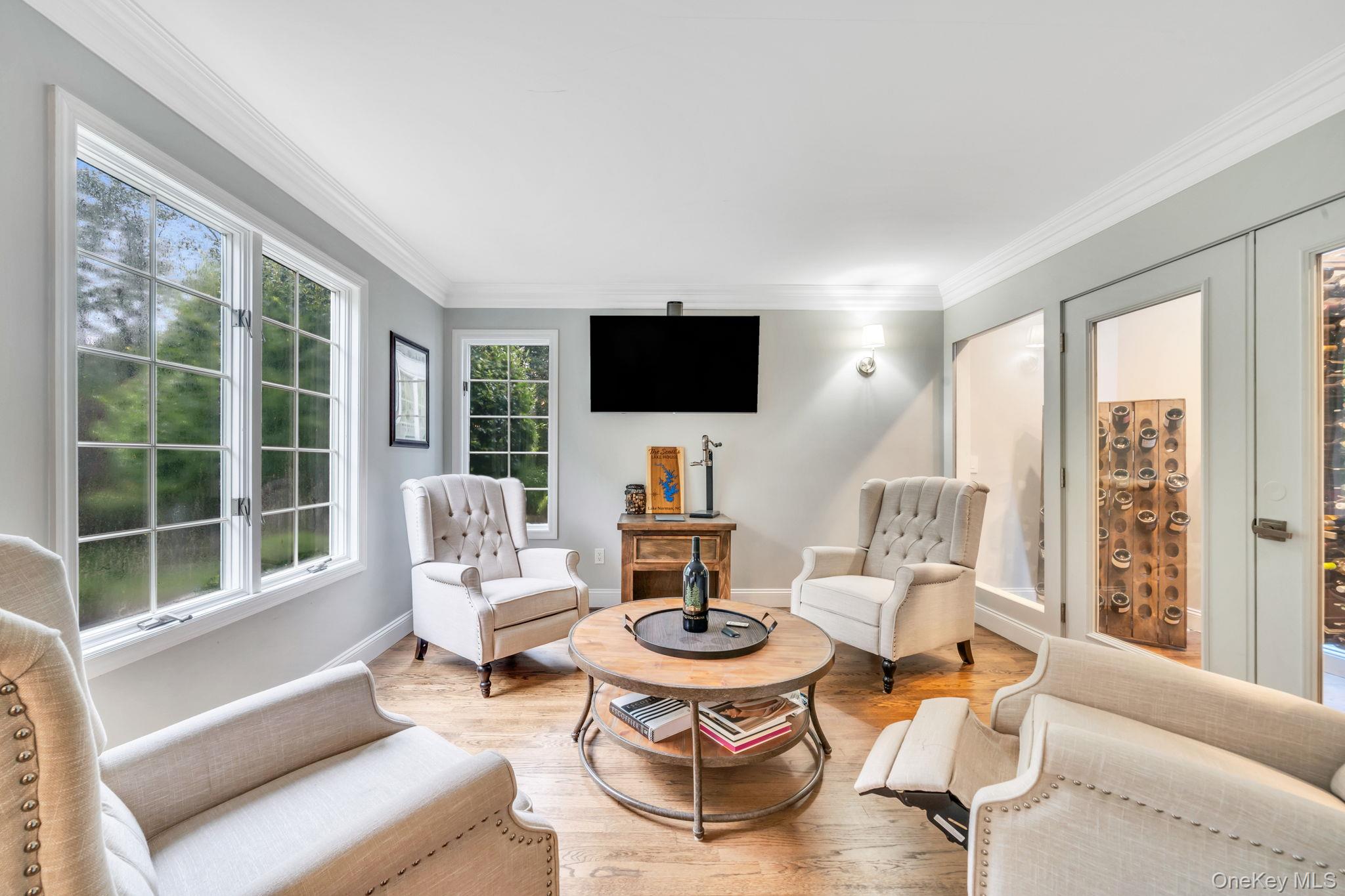 27 Tower Hill Road, Shoreham, NY 11786