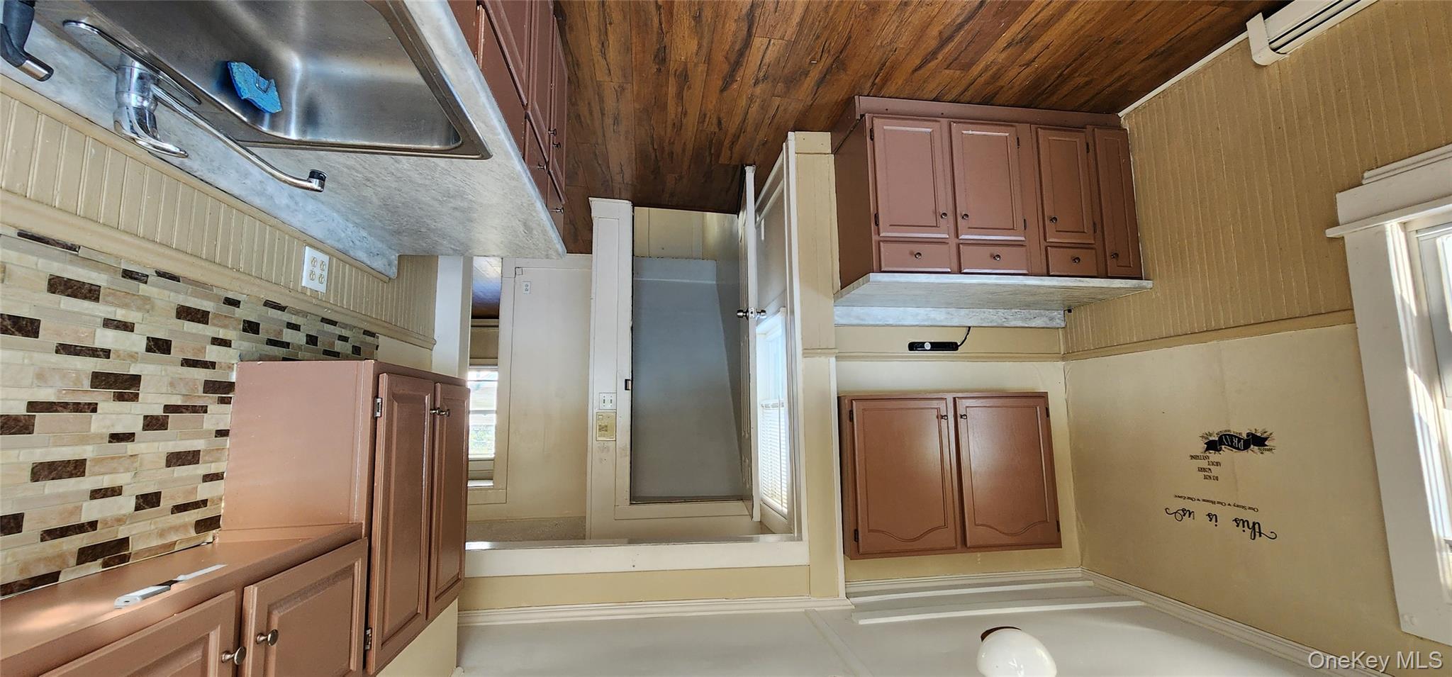 20 Delaware Street # 2, Port Jervis, NY 12771