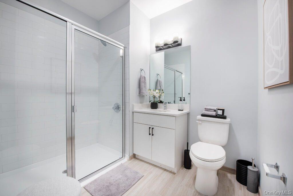 300 Carleton Avenue # 7213, Central Islip, NY 11722