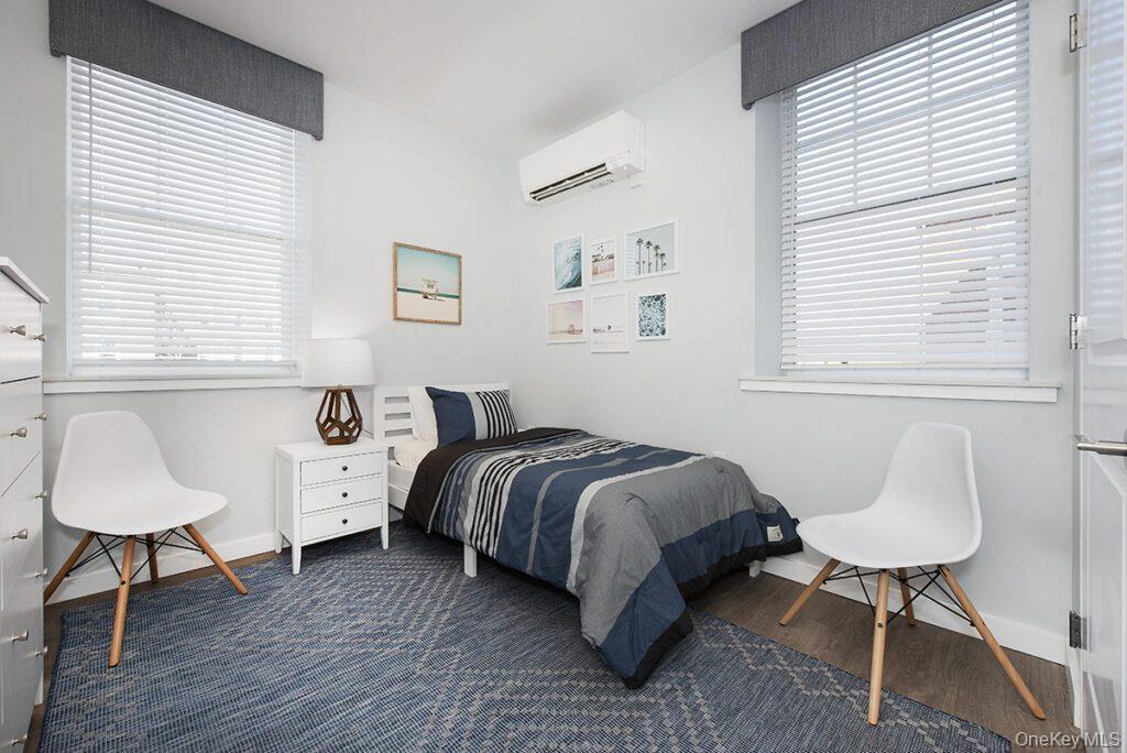 300 Carleton Avenue # 7213, Central Islip, NY 11722