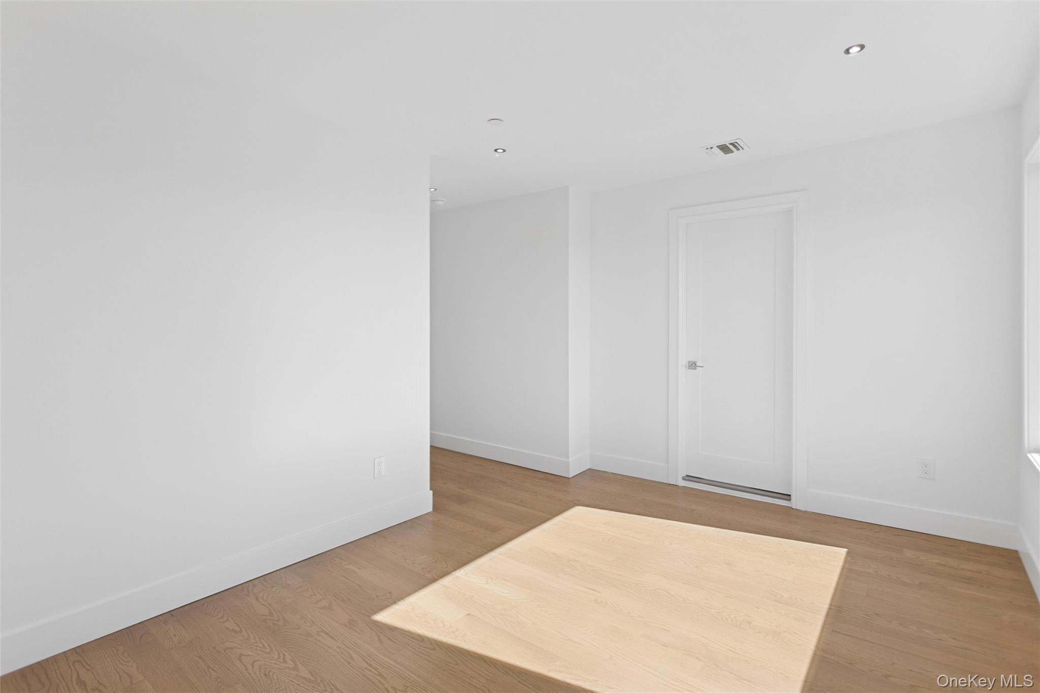 31 Kent Road # New Construction!!, Island Park, NY 11558