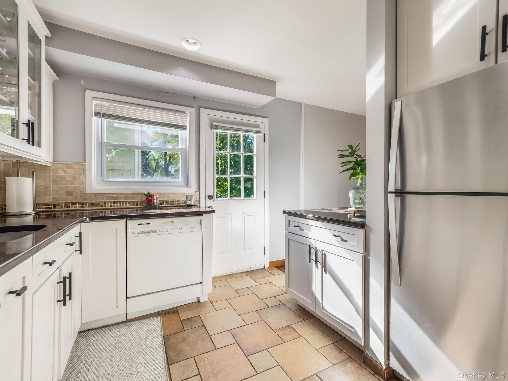 79 N Pascack Road, Nanuet, NY 10954