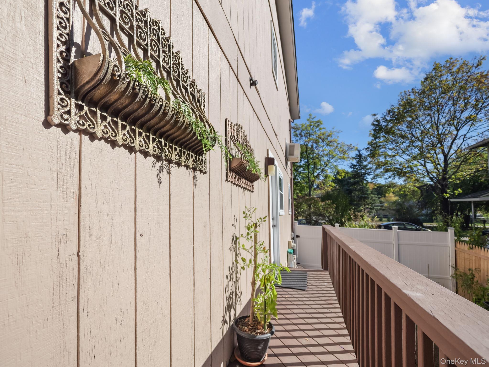 79 N Pascack Road, Nanuet, NY 10954