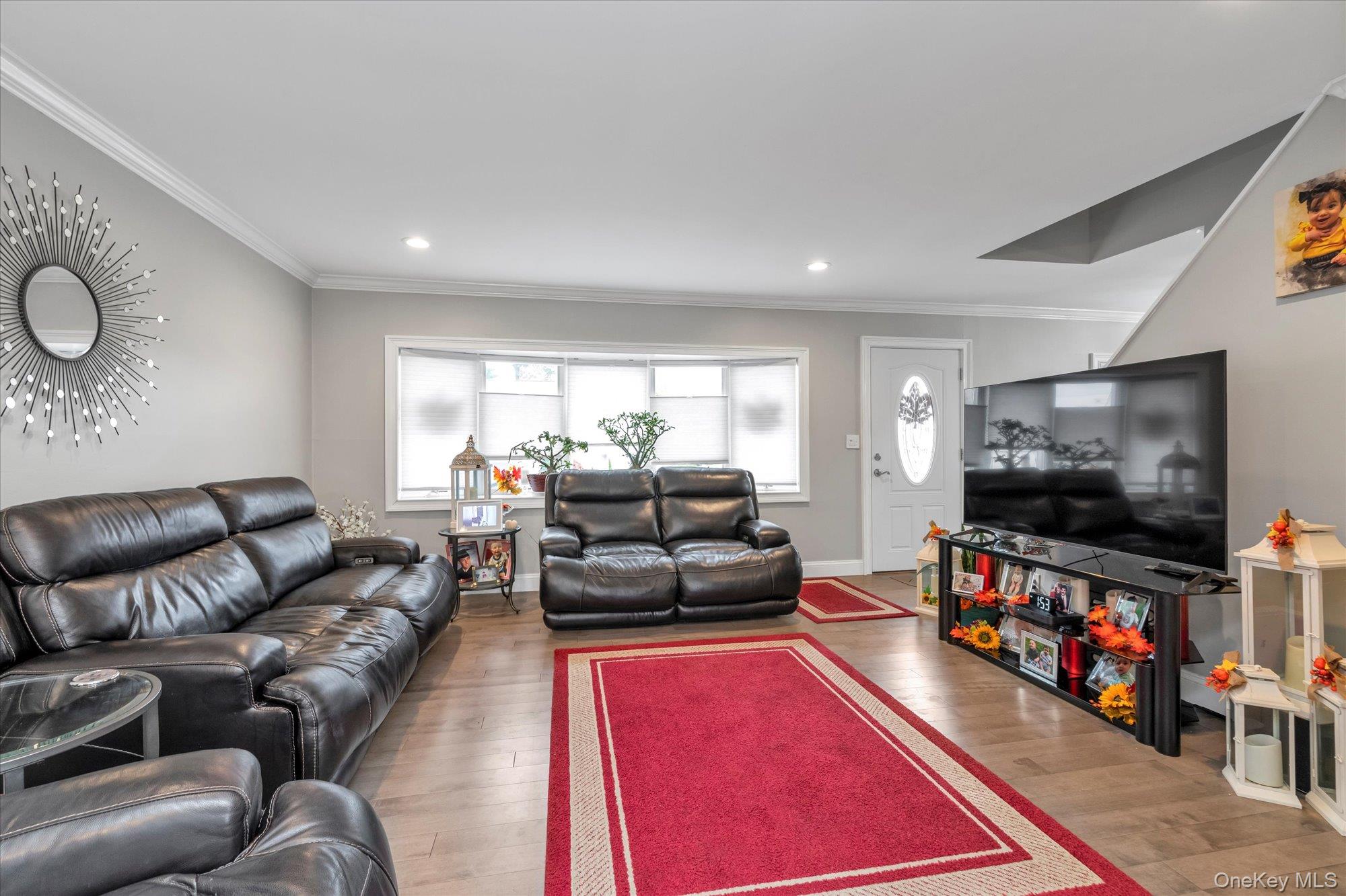 5 Wilfred Boulevard, Hicksville, NY 11801