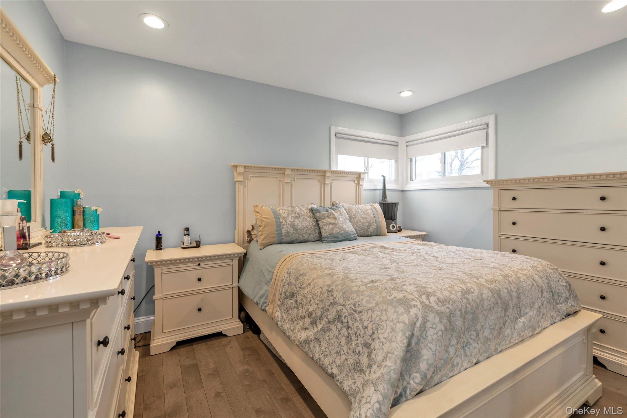 5 Wilfred Boulevard, Hicksville, NY 11801