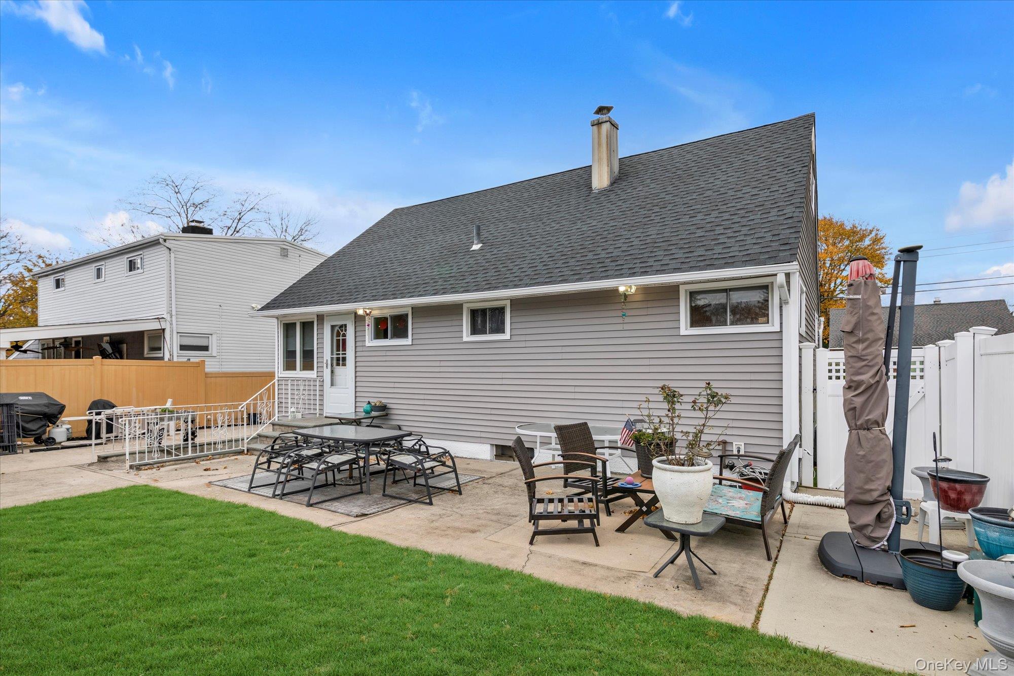 5 Wilfred Boulevard, Hicksville, NY 11801