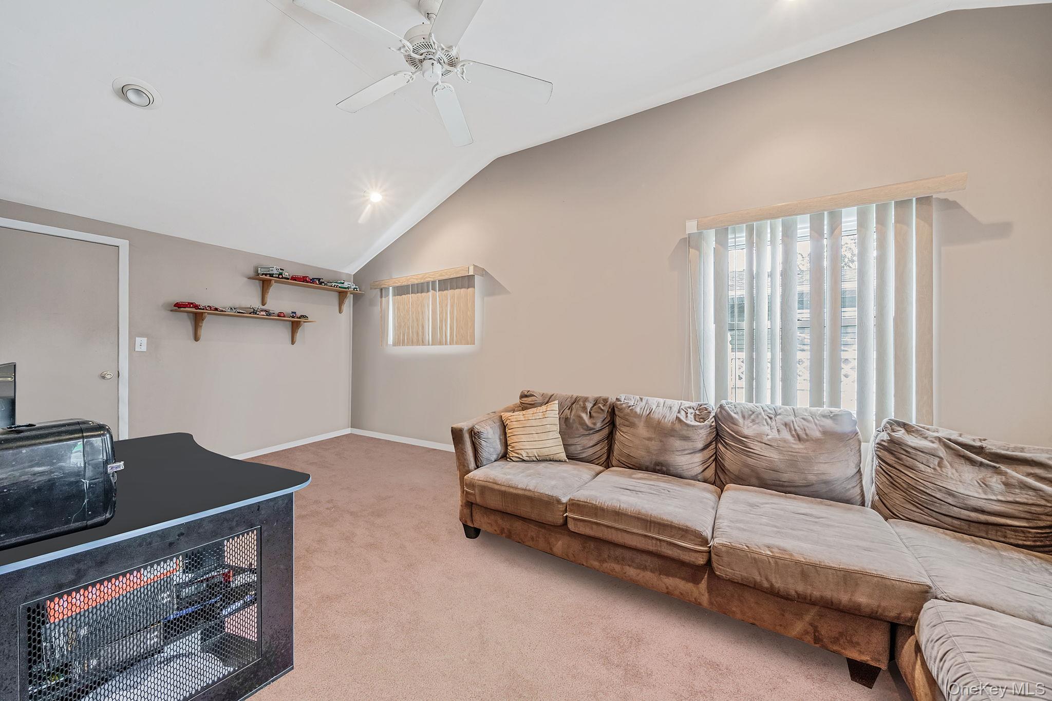 197 E 2nd Street, Deer Park, NY 11729