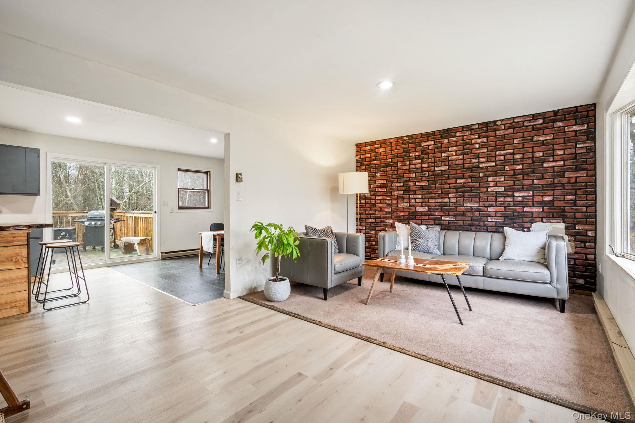 178 Bowers Road, Hurleyville, NY 12747