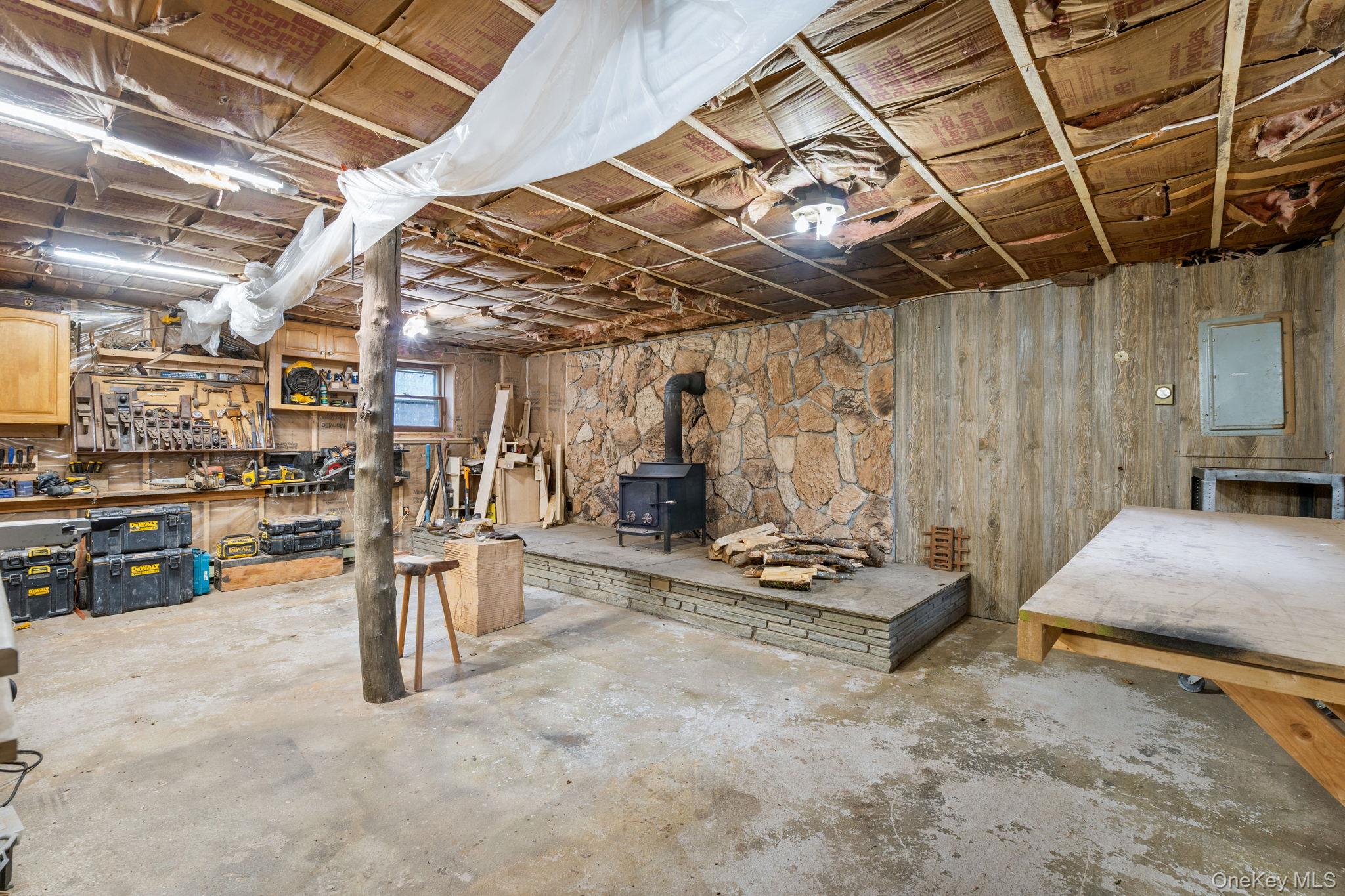 178 Bowers Road, Hurleyville, NY 12747