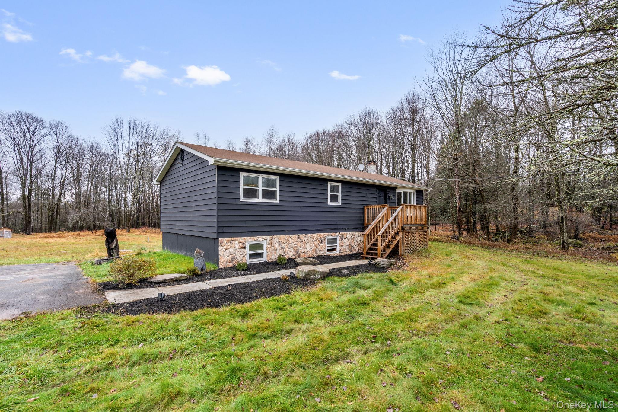 178 Bowers Road, Hurleyville, NY 12747