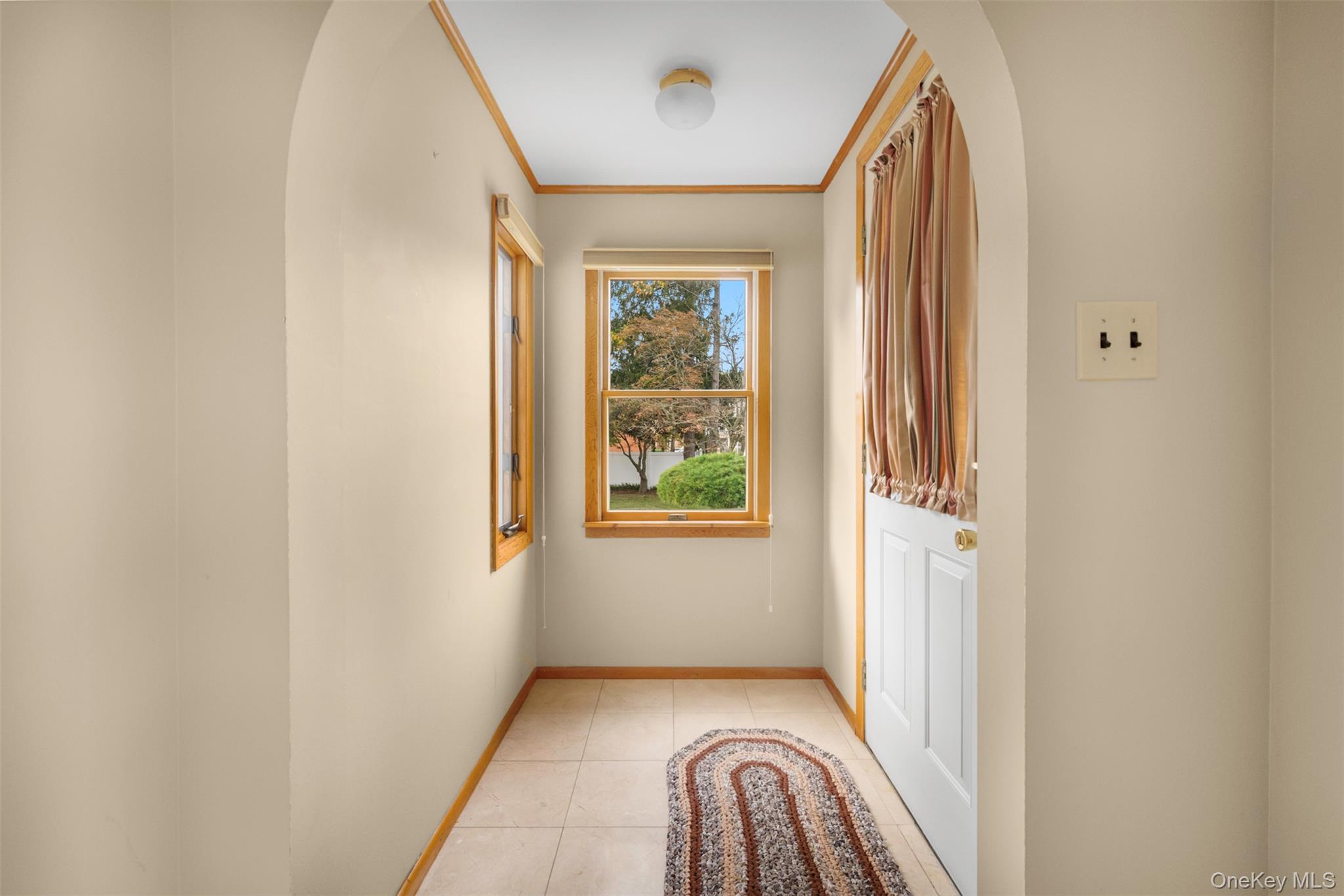 4 Elm Street, Greenvale, NY 11548