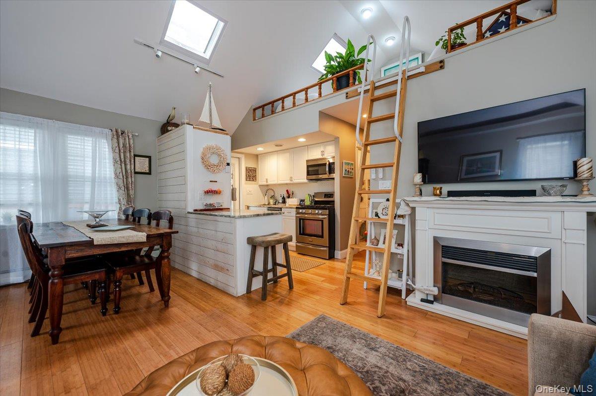 77 Florida Street, Long Beach, NY 11561