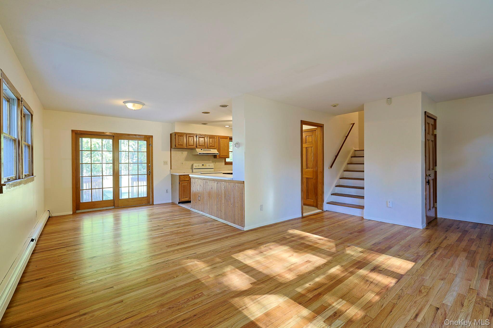 25 Mac Farlane Road, Wappingers Falls, NY 12590