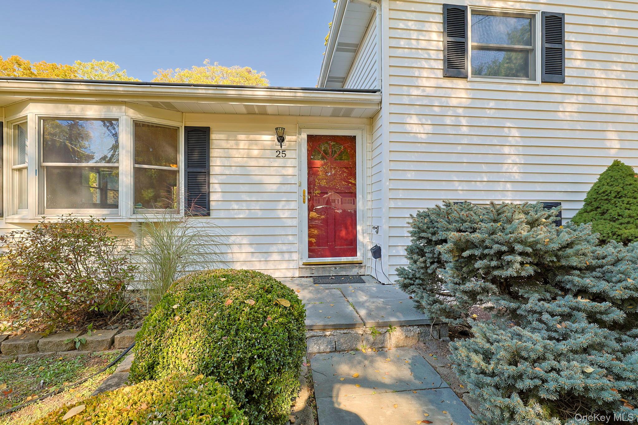 25 Mac Farlane Road, Wappingers Falls, NY 12590