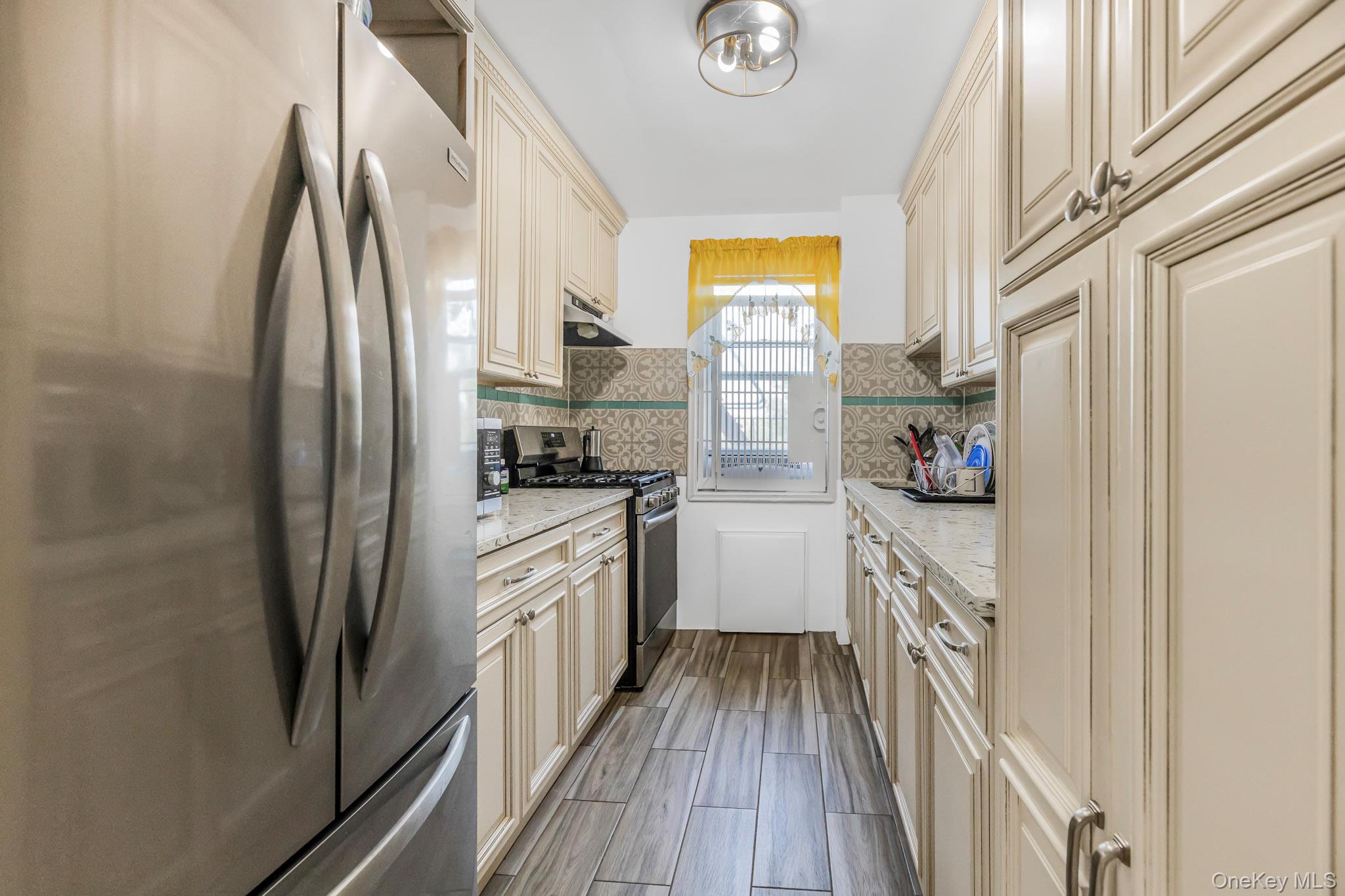 480 Riverdale Avenue # 7L, Yonkers, NY 10705