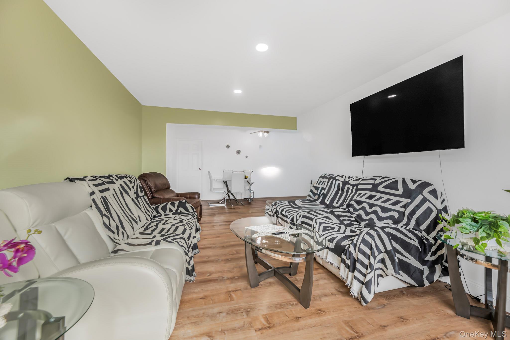 480 Riverdale Avenue # 7L, Yonkers, NY 10705