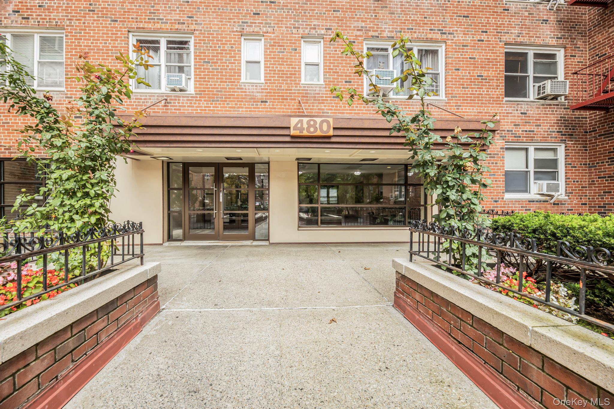 480 Riverdale Avenue # 7L, Yonkers, NY 10705