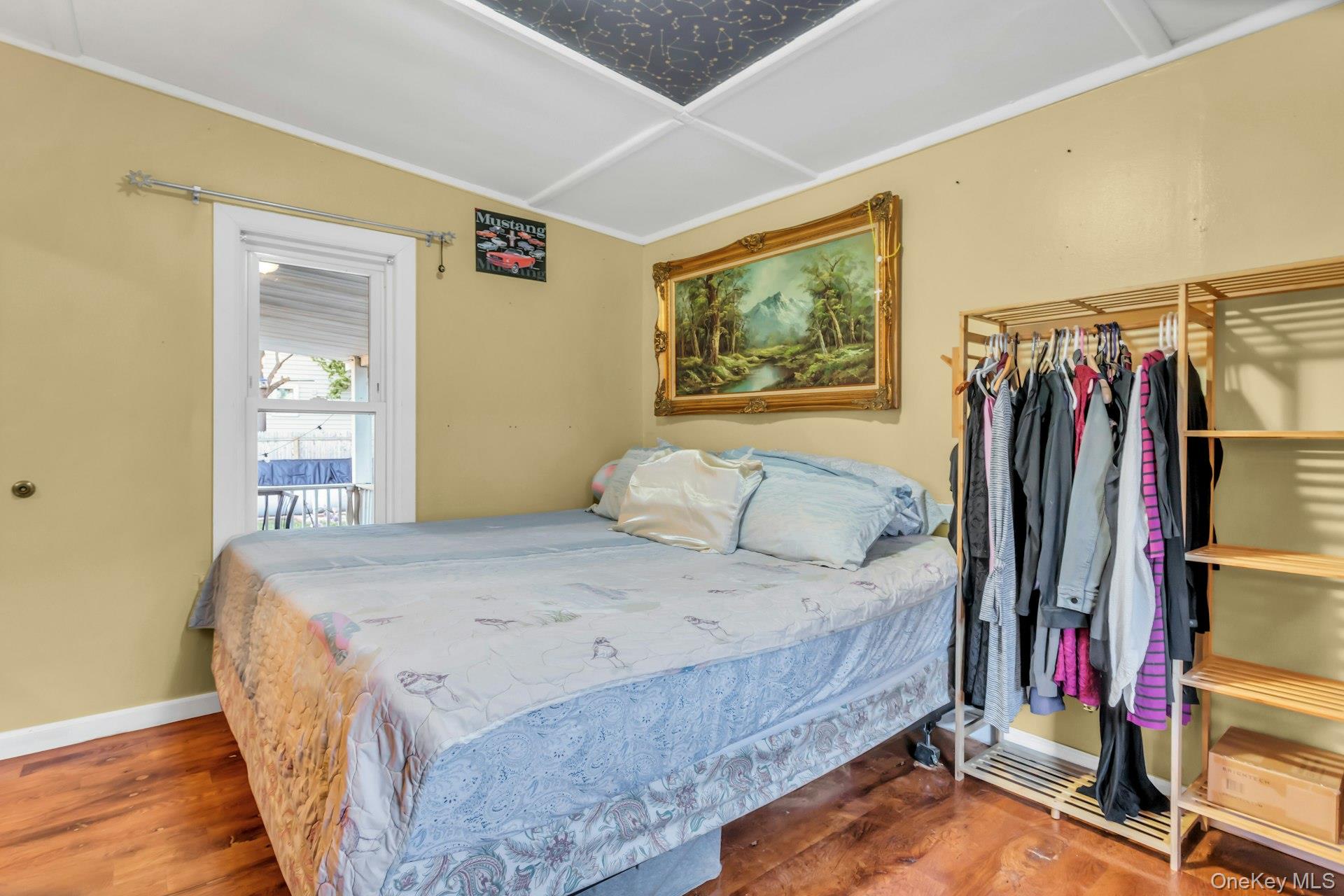 6 Franklin Avenue, Bayville, NY 11709