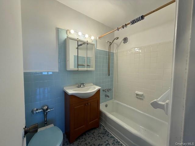 108-49 63rd Avenue # 4M, Forest Hills, NY 11375