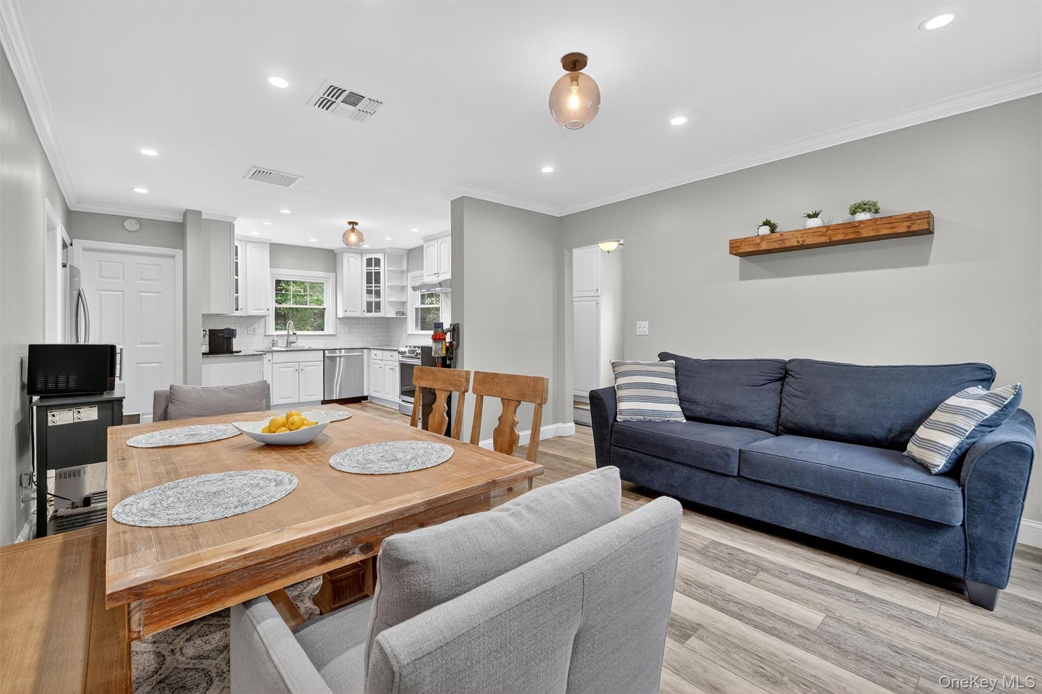 11 Oak Road, New City, NY 10956