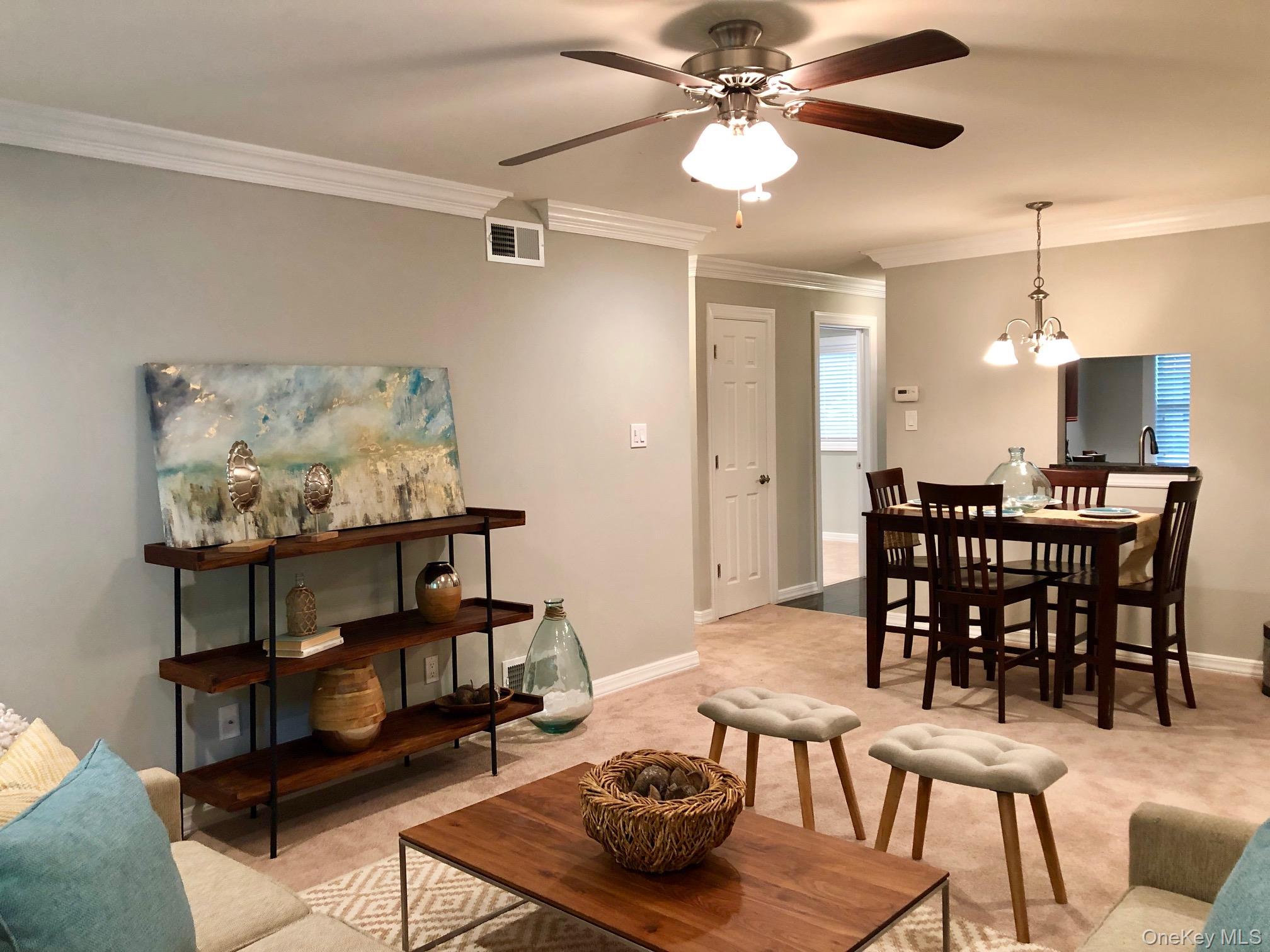 17 Country Club Drive # 17L, Coram, NY 11727