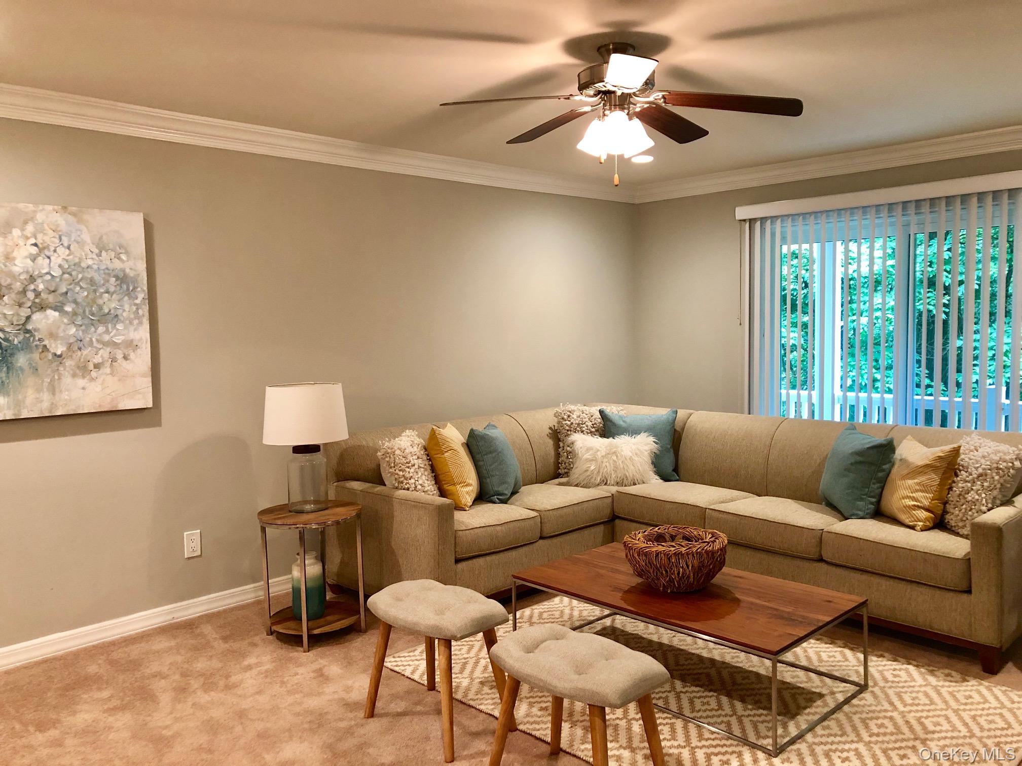 17 Country Club Drive # 17L, Coram, NY 11727