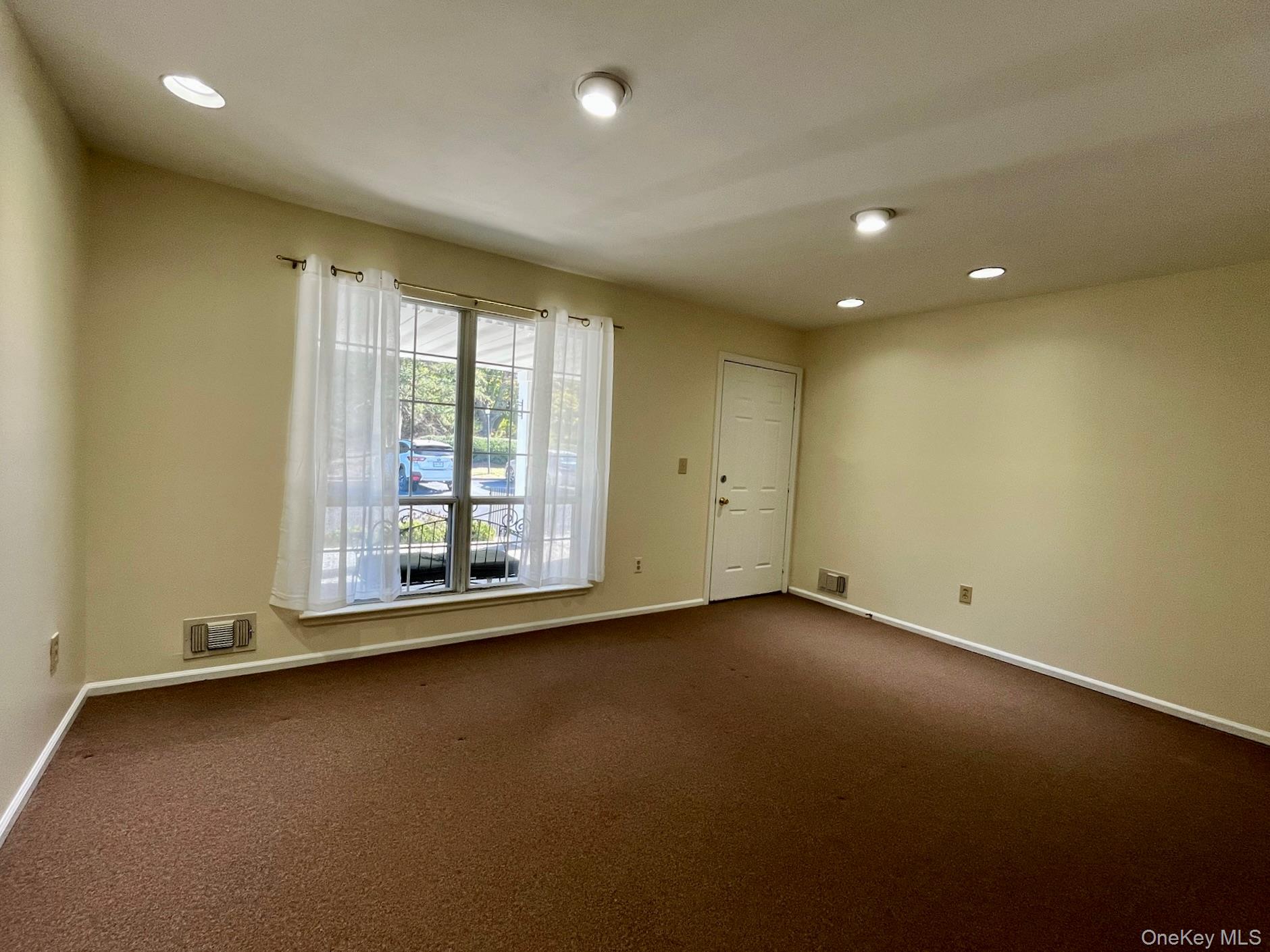 1 Homestead Vil Drive # 2, Warwick, NY 10990