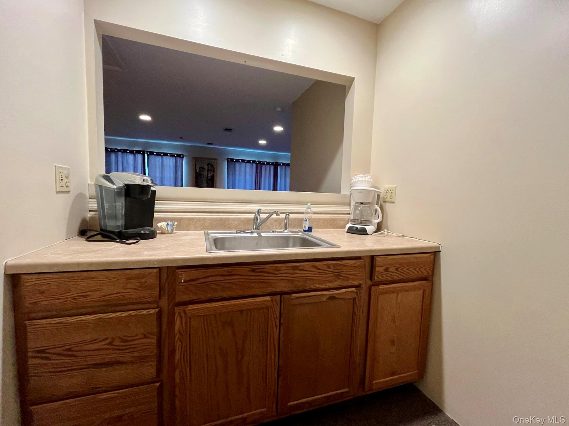 1 Homestead Vil Drive # 2, Warwick, NY 10990