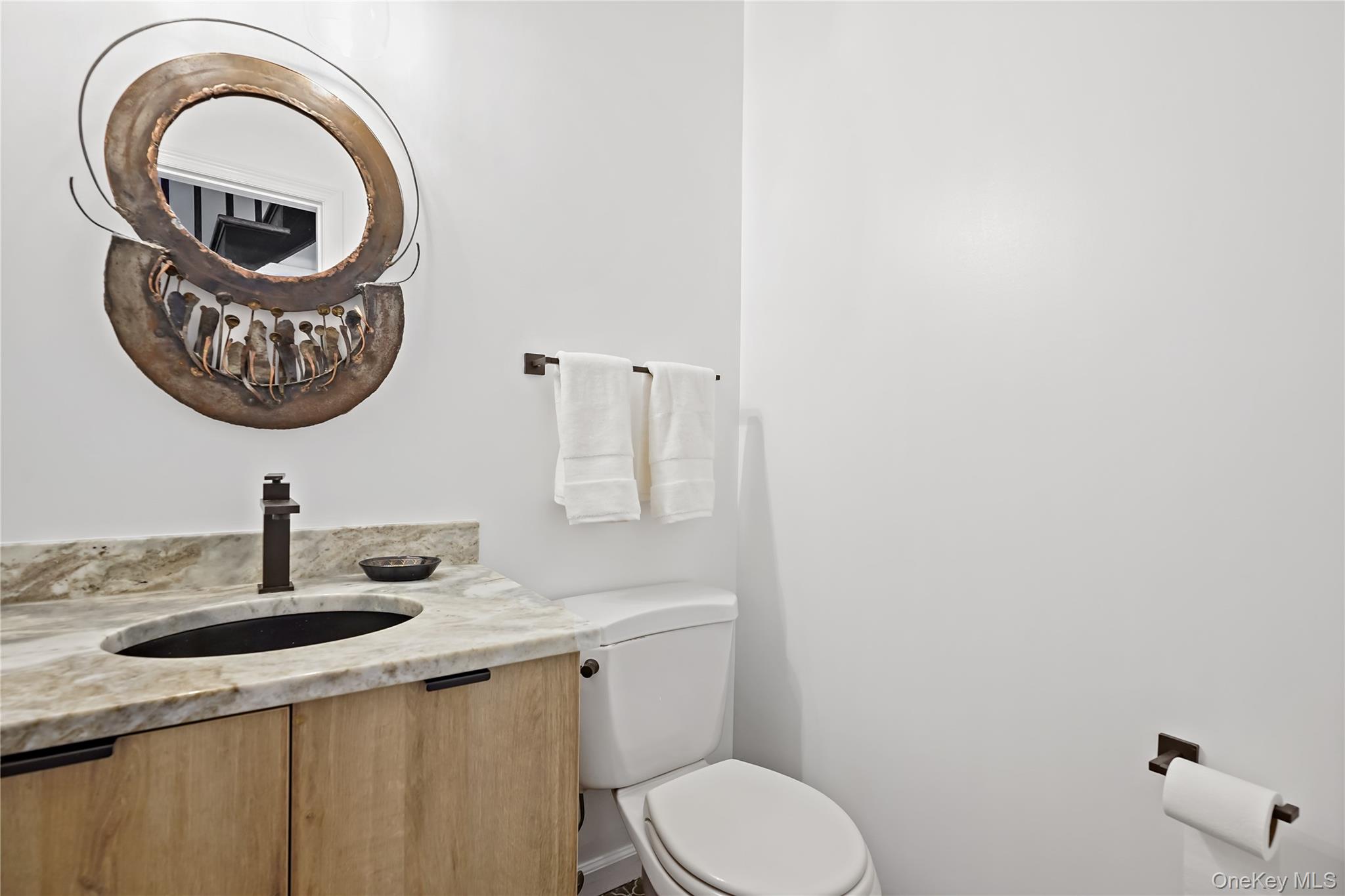 37 Fox Den Road, Mount Kisco, NY 10549