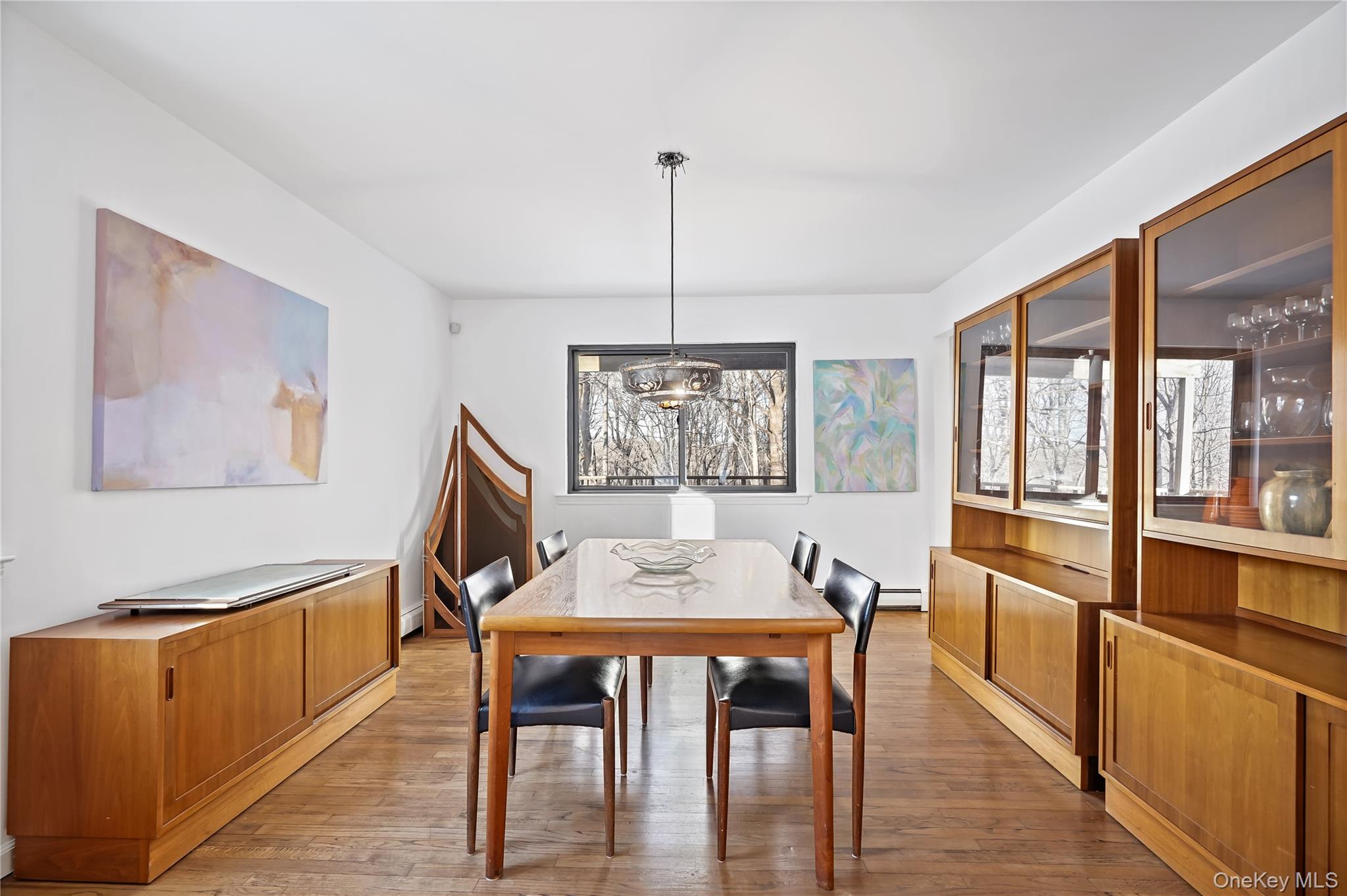 37 Fox Den Road, Mount Kisco, NY 10549