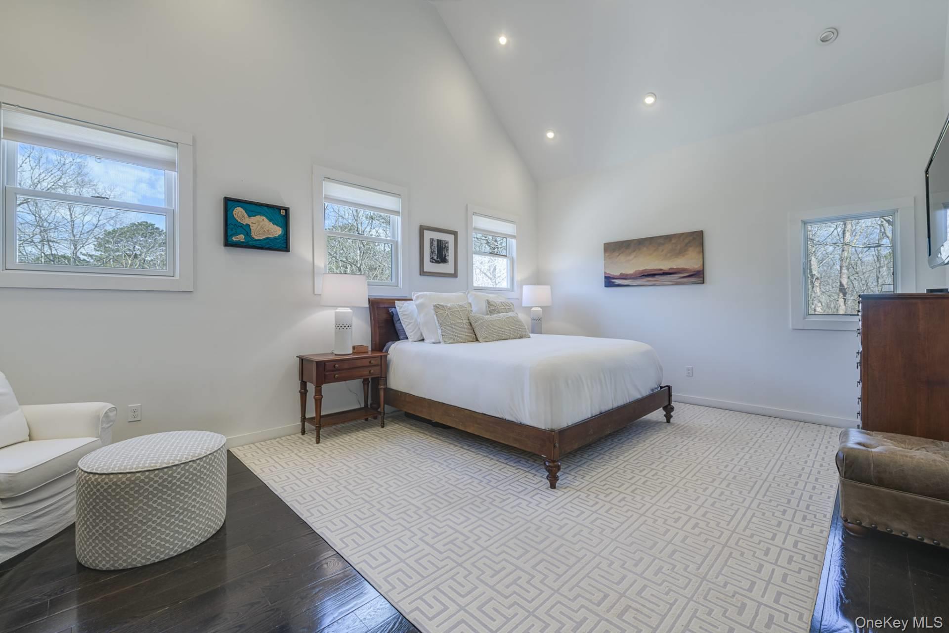 450 Water Mill Towd Road, Southampton, NY 11968