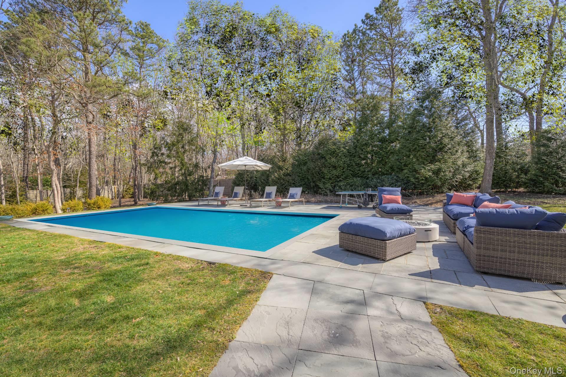 450 Water Mill Towd Road, Southampton, NY 11968