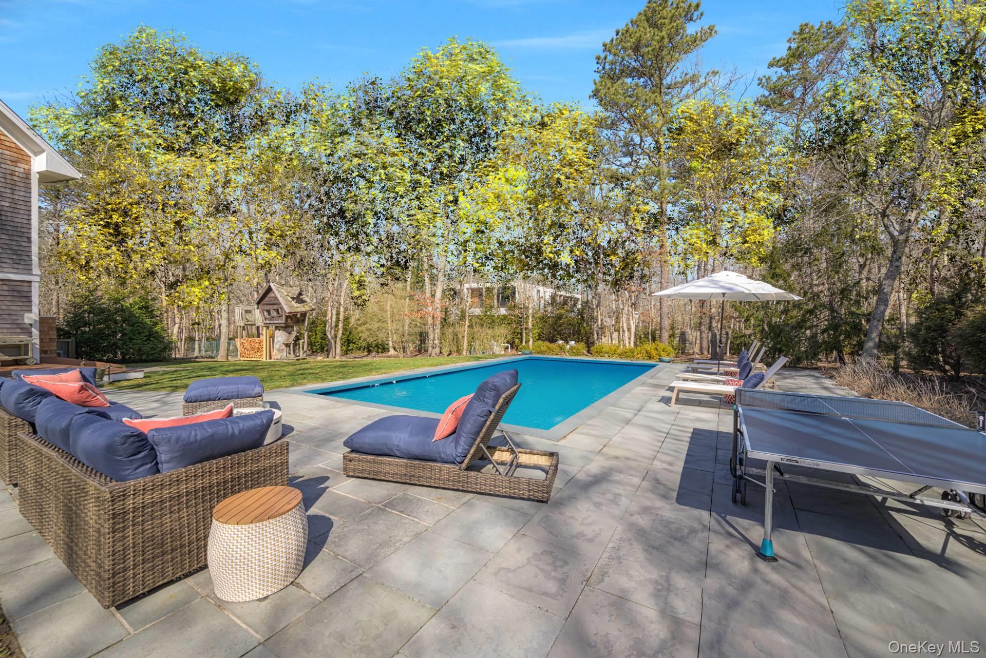 450 Water Mill Towd Road, Southampton, NY 11968